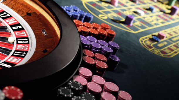 Casino-Games-by-Michael-Blann-Getty-Images-200325572-001-5c26042d46e0fb00017bb4b3